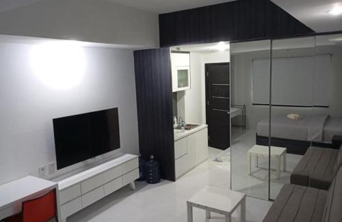 Lubuk Baja Apartment | SleepRest @ Nagoya Mansion