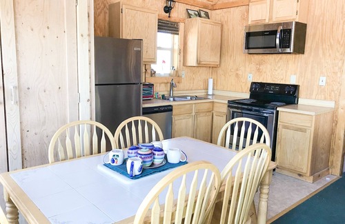 Duchesne Cabin | Sleeps 10 Discover serenity in our 3-bedroom cabin near Duchesne