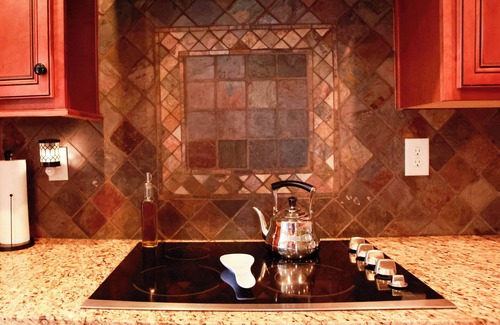 Warner Robins House | Sleeps 11/Cozy 8 Bed; mins. to I-75, 12mi to GA Nlt. Fairgrnd, & 10mi to RAFB