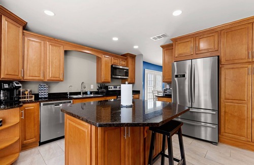West San Antonio House | Sleeps 14 Family-Friendly Retreat w/Pool, XBOX