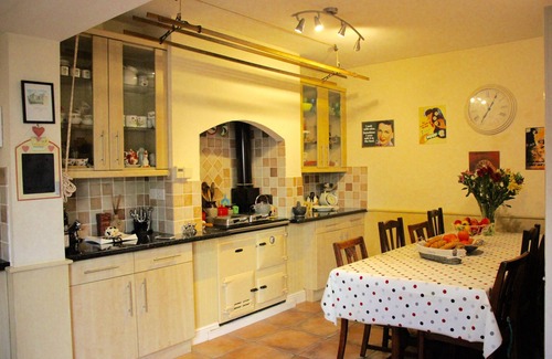 Saxmundham Villa | Sleeps 14 Seaside Luxury House on the Suffolk Heritage