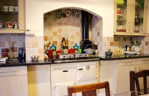 Saxmundham Villa | Sleeps 14 Seaside Luxury House on the Suffolk Heritage