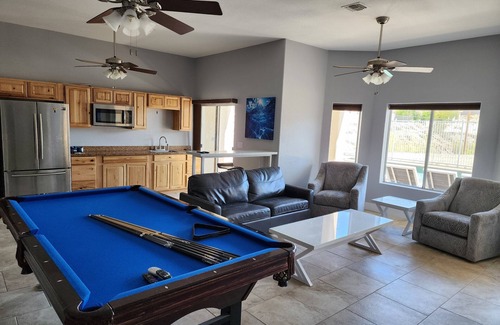 Lake Havasu City House | Sleeps 16. 5bd/5a. Pool, Spa, Park Room for RV, Boats and Toy Trailers !