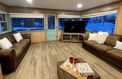 Clear Lake House | Sleeps 16 Across the Street From PM Park/Clear Lake Boats Marina