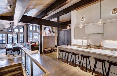 Vail Ski Chalet | Sleeps 16! Ski-In/Ski-Out Mountain Chalet