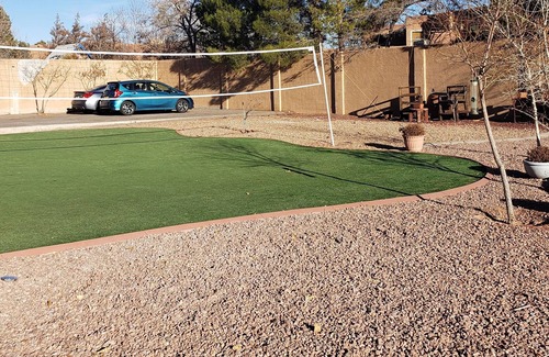 West Bluff House | Sleeps 20+, 7 Bedrooms, family friendly and perfect for traveling work teams.