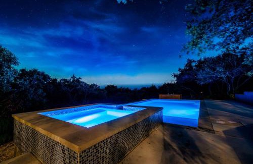 West Oak Hill House | Sleeps 20 Private Pool Backyard Luxurious Home