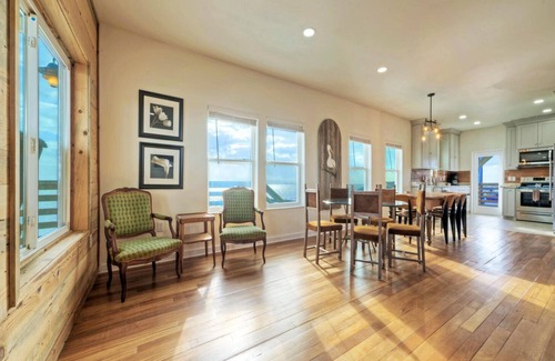 Flour Bluff House | Sleeps 38 | 5 Laguna Village Homes | Waterfront Pool, Private Boat Dock, Ramp