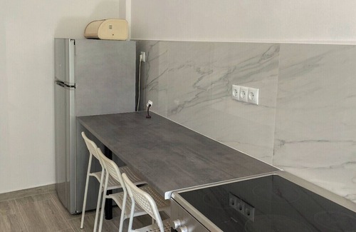 Ano Patisia Apartment | Sleeps 5 near Athens center and metro