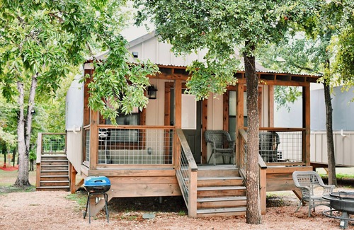 Seguin Cabin | Sleeps 6! Brand new Cabin with many amenities: Pool, hot tub, kayaking! - SG7
