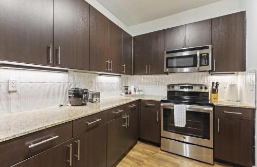 Frisco Apartment | Sleeps 8 2B near Legacy West Toyota & The Star 2250