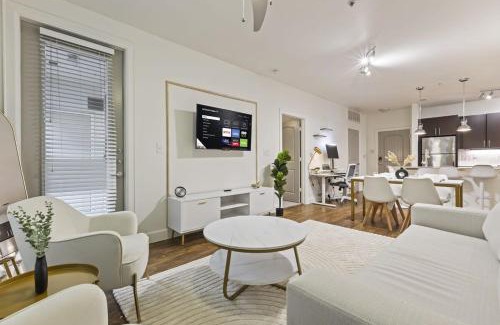 Frisco Apartment | Sleeps 8 2B near Legacy West Toyota & The Star 2250