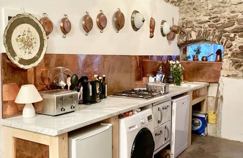 Isolabona House | Sleeps 8 Casa Valentino Isolabona Liguria Italy Free parking WIFI Sun Terrace