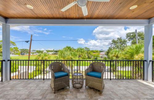 Indian Beach Sapphire Shores House | Sleeps 8 Pool Dog Friendly 6 Miles to Beach