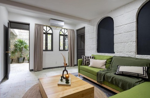 Oaxaca Hotel | Sleeps 9, Outdoor Space, PingPong Table, in Villa