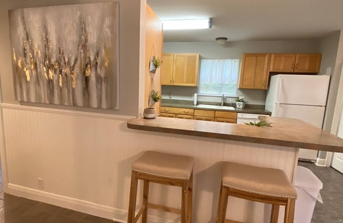 Covington House | Sleepy Lagoon Cottage - On 30 lush acres & just minutes from Downtown Covington!