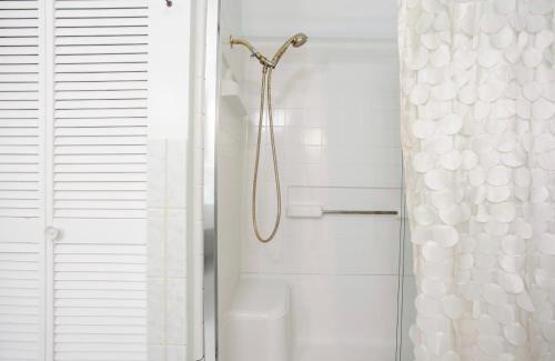 Harbert Apartment | Sleepy Owl Chalet