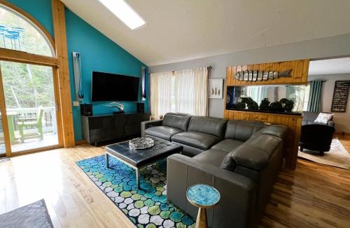 Mayfield House | Slice of River Life