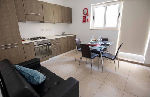 Sliema Apartment | Sliema Strand 6
