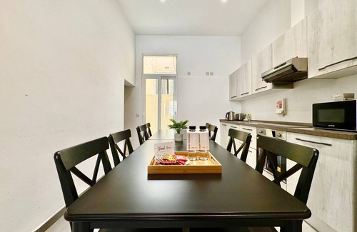 Sliema House | Sliema Unique 4 Bedroom Townhouse Off The Beach