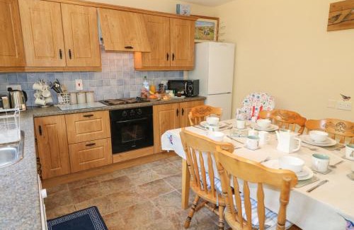 Magherafelt House | Slieve Gallion Cottage