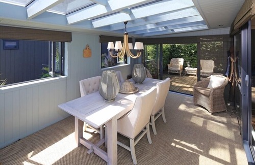 Omiha House | Slightly Foxed - Stay Waiheke in Rocky Bay (Waiheke)