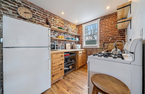 Sloan Lake House | Sloan’s Lake One Bedroom Carriage House