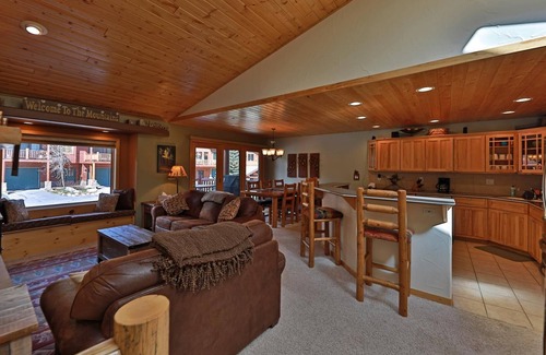 Old Town House | Slopeside 204 Kinney 3 Bedroom Townhouse by RedAwning