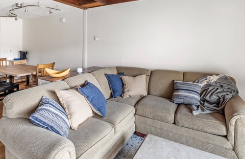 Bolton Valley Condo | Slopeside condo w/ski-in/ski-out & BBQ