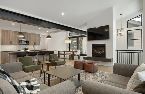 Old Town House | Slopeside Townhome at Winter Park Resort