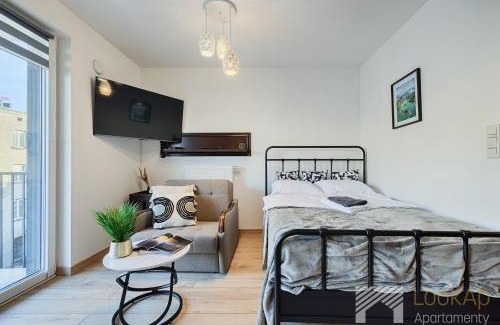 Lodz Apartment | Slovianka Comfort by LookAp - darmowy parking, Jacuzzi i basen!