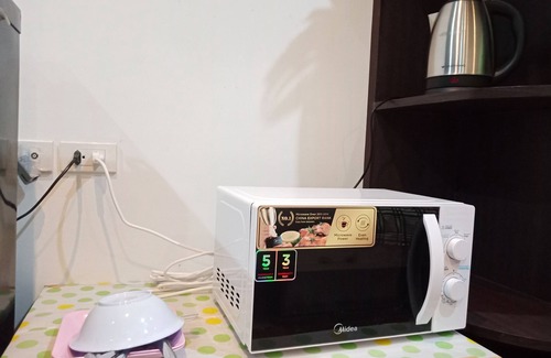 Wat Ket Condo | Slow life Condo near Night Bazaar Market + Pool near Central ,night market