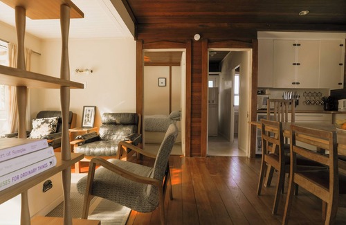 Kairakau House | Slow & Relaxing Days at the cutest old school bach- family & pet-friendly