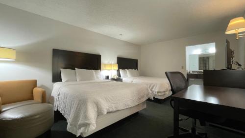 Harrisonville Hotel | Slumber Inn Harrisonville