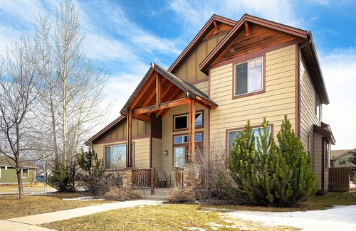 Bozeman House | Smack Dab in the Middle of Bozeman!