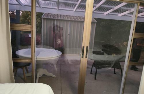 Mount Albert House | Small 3 bedroom Garden Chalet B
