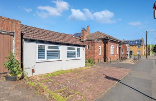 Peterborough Apartment | Small and cosy entire House in Peterborough