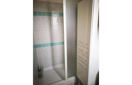 8th Arrondissement Apartment | Small apartment 2 steps from the beach and calanques!