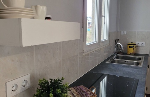 Becerrea Condo | SMALL APARTMENT WITH GREAT VIEWS