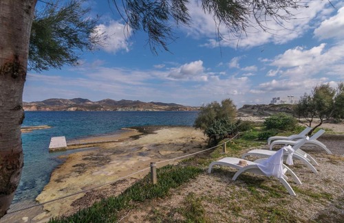 Apollonia House | Small Beach House