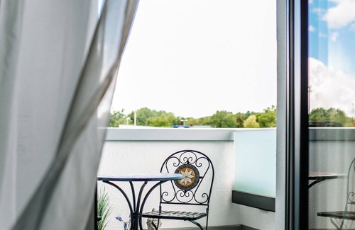 Villingen-Schwenningen Apartment | Small Black Forest apartment with balcony, elevator and garage