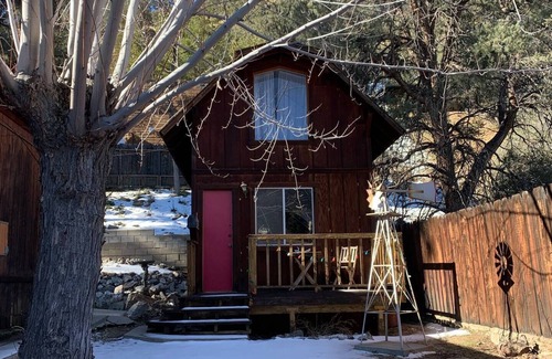 Frazier Park Cottage | Small carriage house on our little slice of heaven