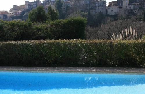 Biot House | SMALL CHARMING HOUSE 70m2, private garden and swimming pool on the estate