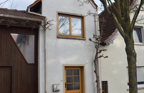 Weisenheim am Sand House | Small cottage with kitchen, starting point for exploring the Palatinate wine region.