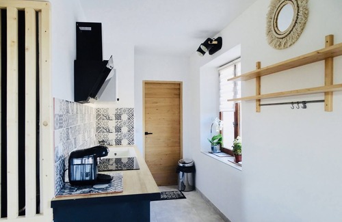 Cheval-Blanc House | Small "Coup de Coeur" villa in Provence at the foot of the Luberon mountains
