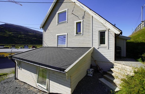 Havoysund Apartment | Small cozy apartment by the sea