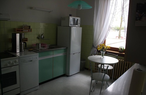 Koenigs Wusterhausen Apartment | Small cozy vacation apartment right on the water