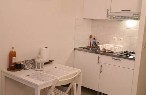 Secteur 2 Apartment | Small, cozy sup apartment