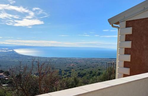 Lamezia Terme Villa | Small Exclusive Retreat