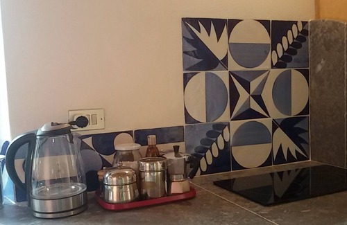 Tortorella Apartment | Small fine apartment in the green with sea views and terrace in the Cilento